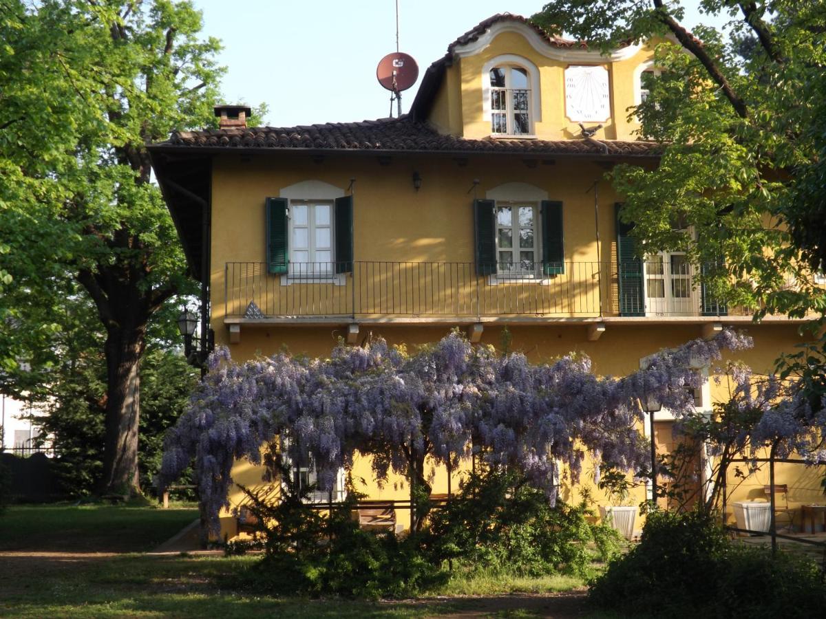 Villa Mirano Bed & Breakfast Piossasco Exteriör bild