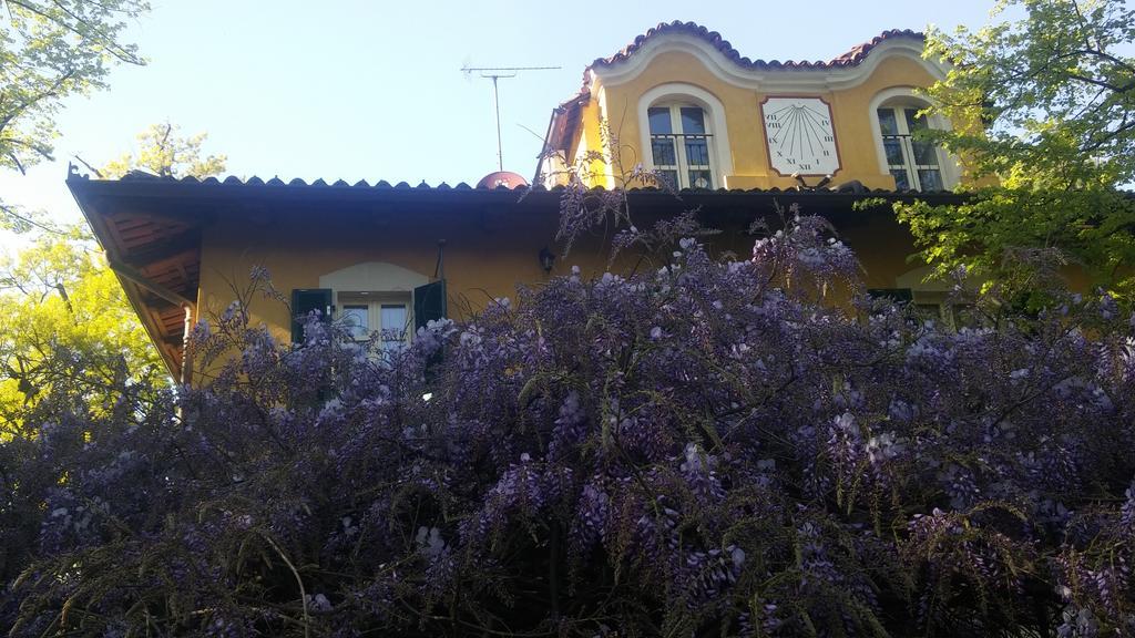 Villa Mirano Bed & Breakfast Piossasco Exteriör bild