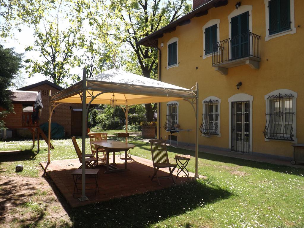 Villa Mirano Bed & Breakfast Piossasco Exteriör bild